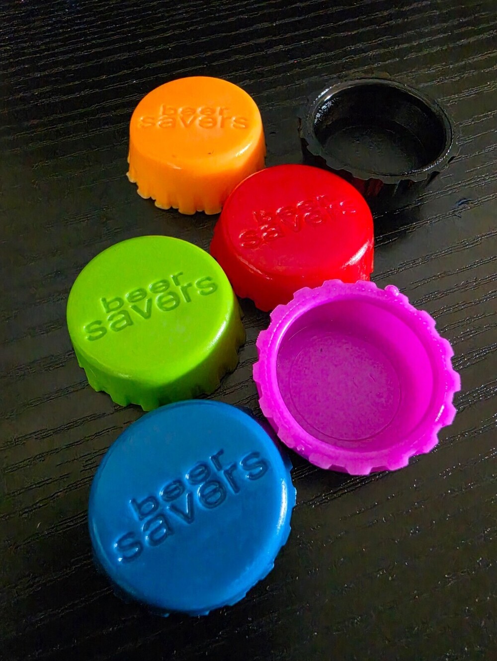 Beer Savers Reusable Bottle Caps Set of 6 in Multiple Colors